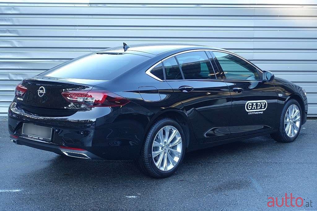 2021' Opel Insignia photo #4
