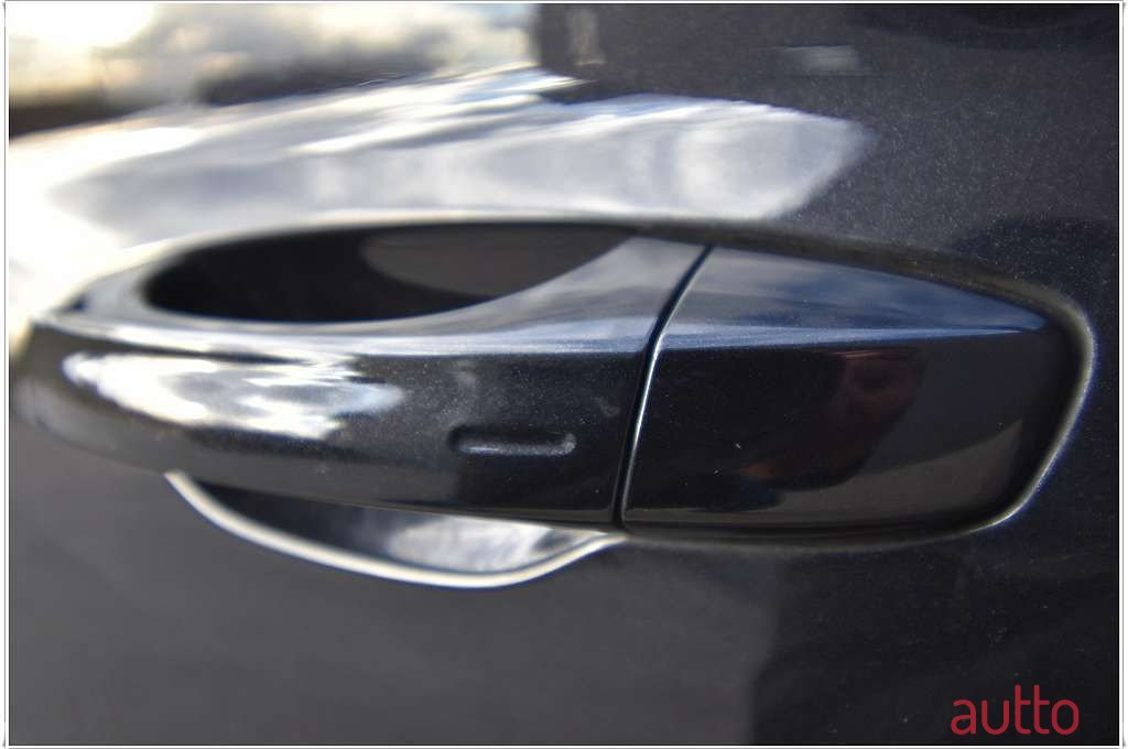 2017' Skoda Superb photo #3