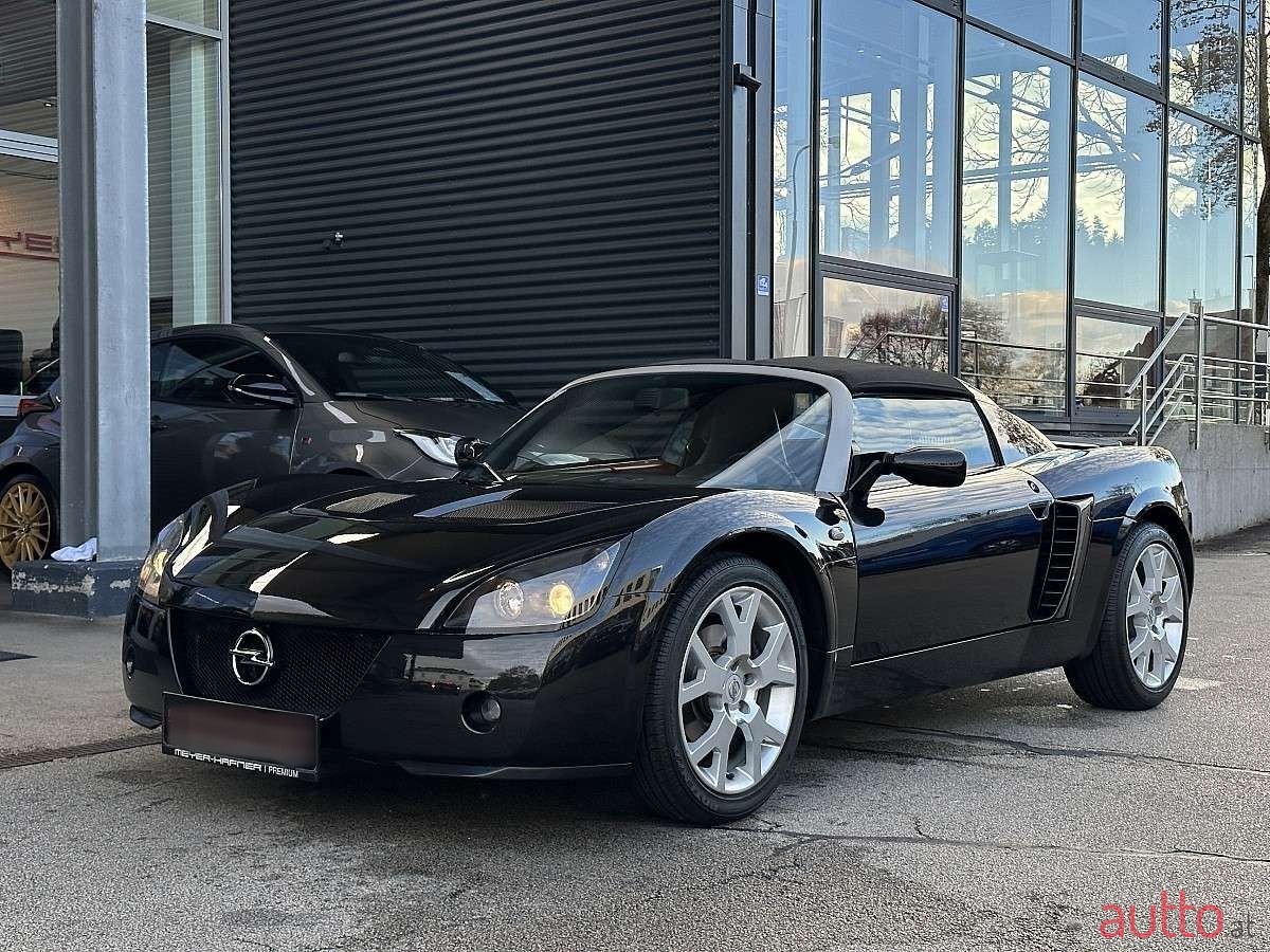 2005' Opel Speedster photo #1