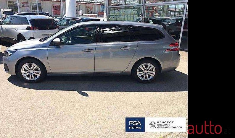 2019' Peugeot 308 photo #1