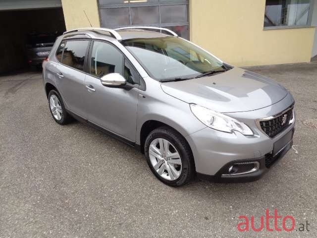 2017' Peugeot 2008 photo #6