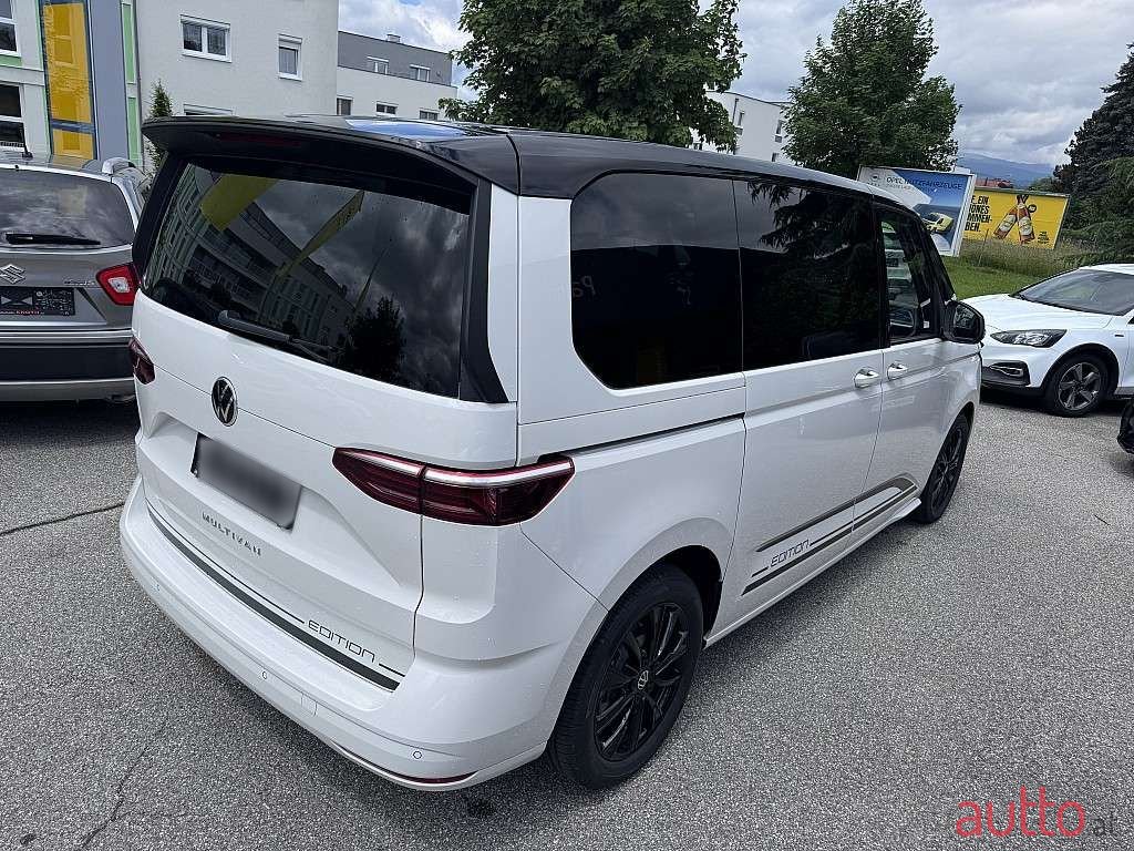 2024' Volkswagen Multivan photo #5