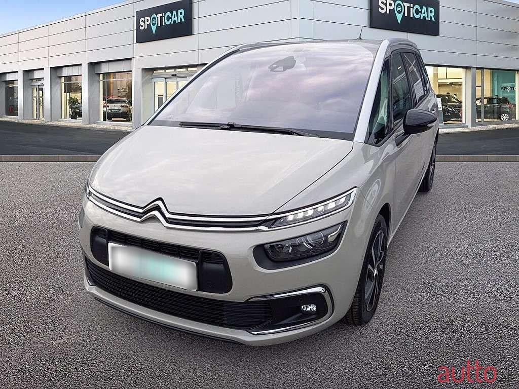 2022' Citroen C4 photo #1