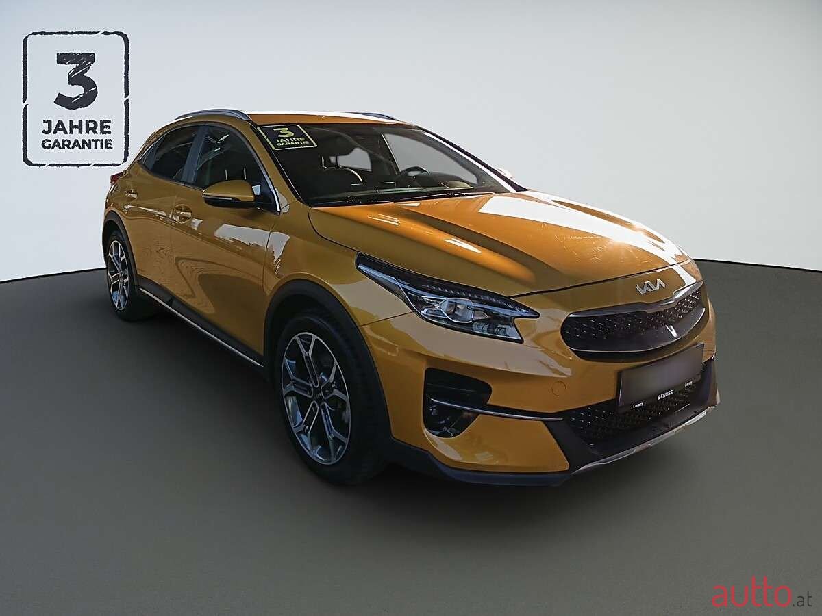 2022' Kia XCeed photo #4
