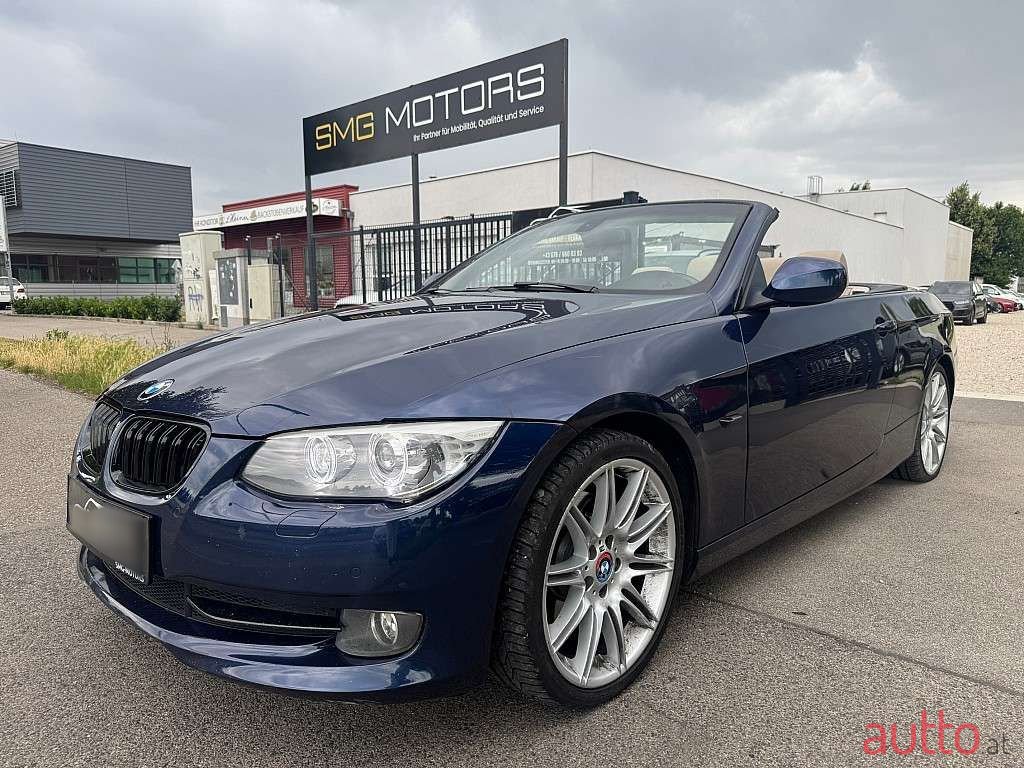 2011' BMW 3Er-Reihe photo #1