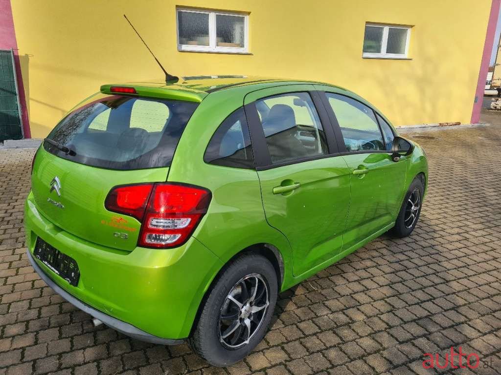 2011' Citroen C3 photo #5