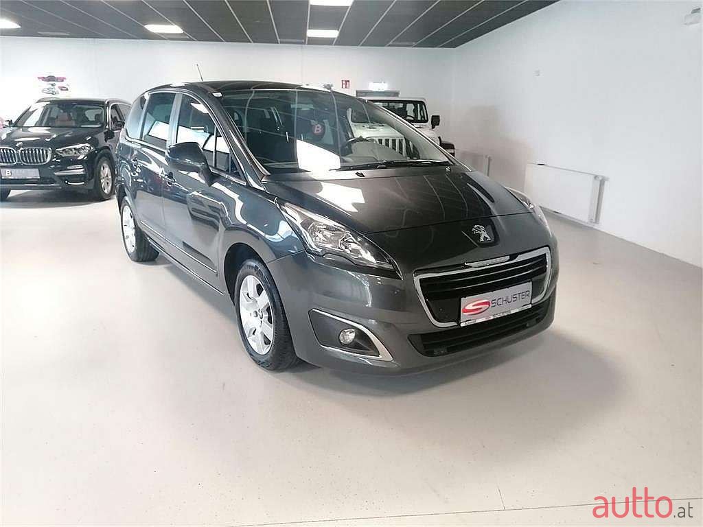 2016' Peugeot 5008 photo #2