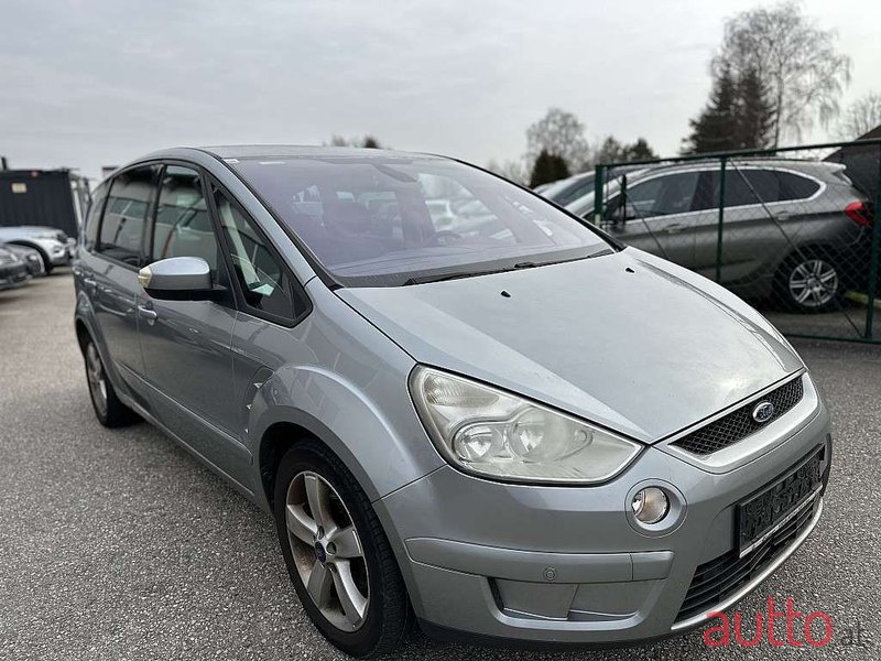 2006' Ford S-Max photo #2
