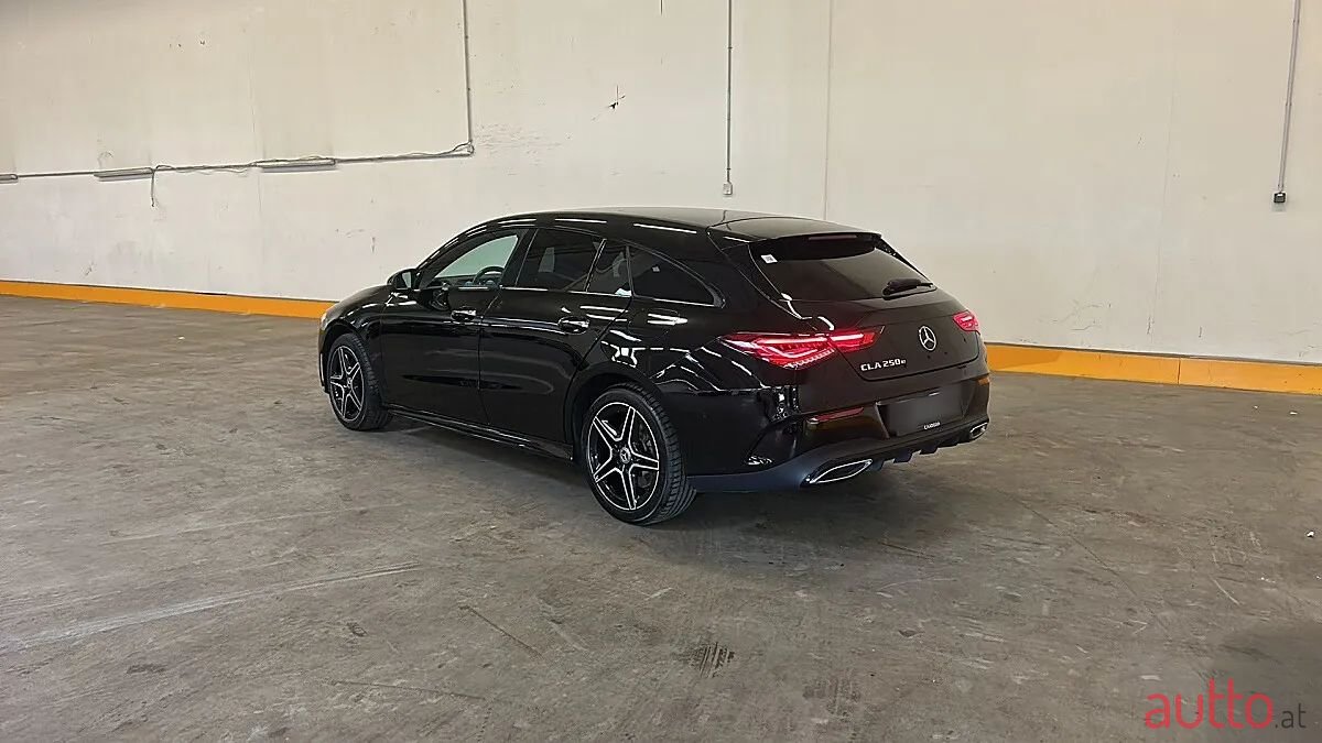 2022' Mercedes-Benz Cla-Klasse photo #3