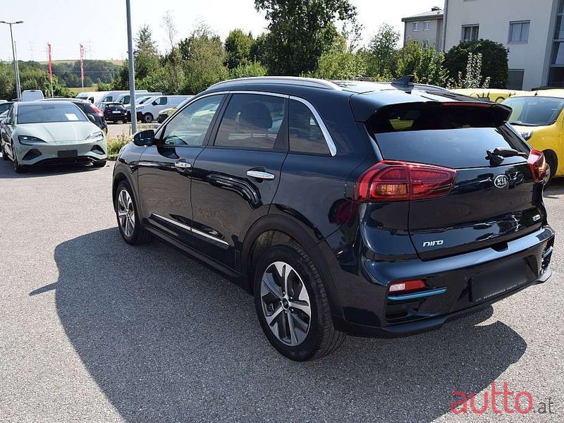 2020' Kia e-Niro photo #4