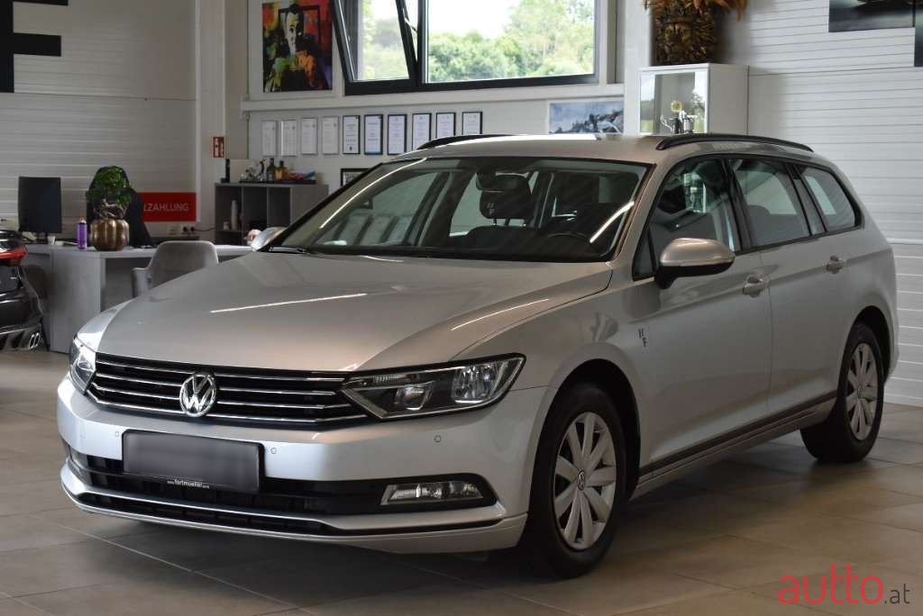 2018' Volkswagen Passat photo #3