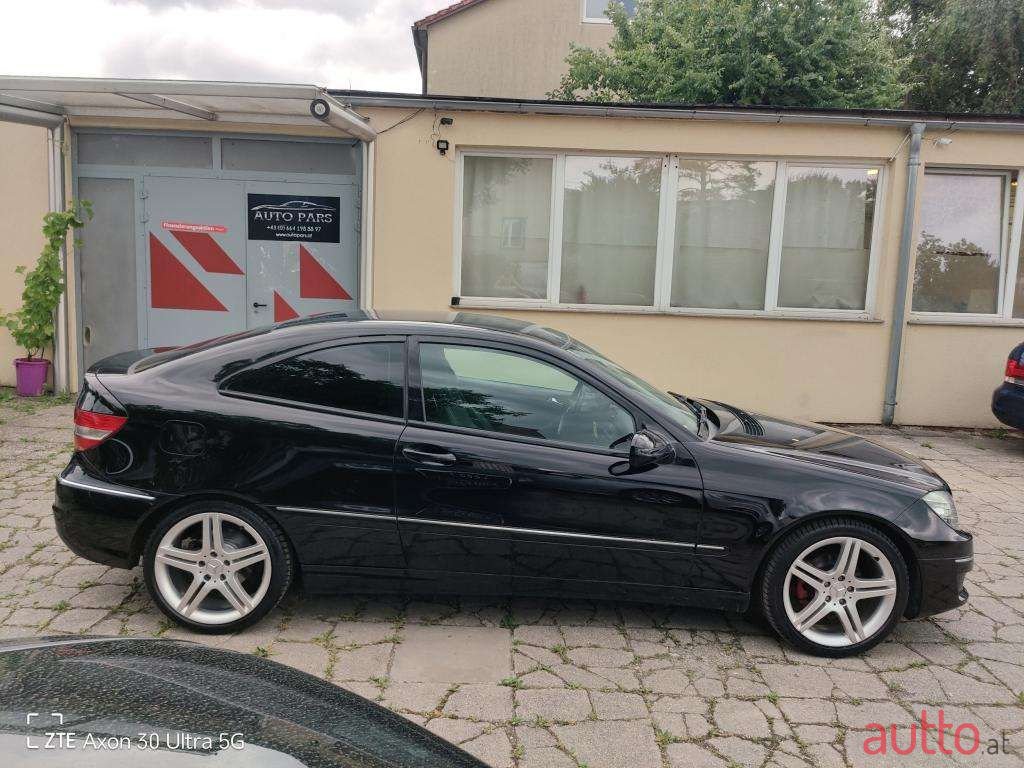 2008' Mercedes-Benz C-Klasse photo #5