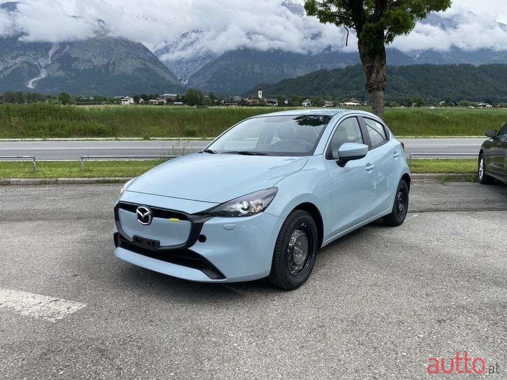 2024' Mazda Mazda2 photo #2