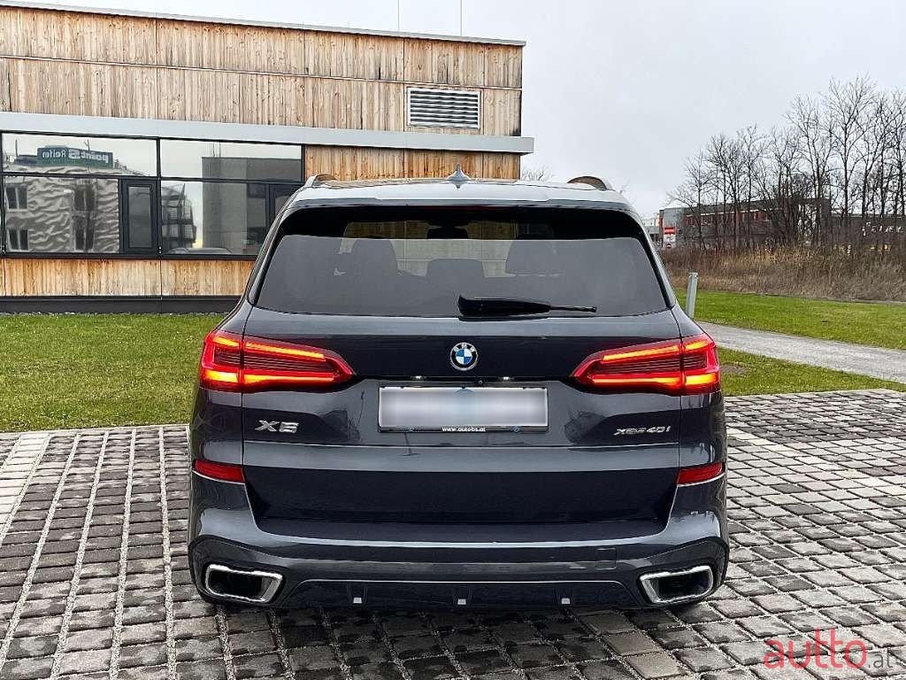 2019' BMW X5 photo #5