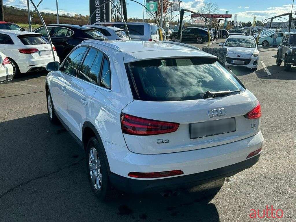 2015' Audi Q3 photo #6