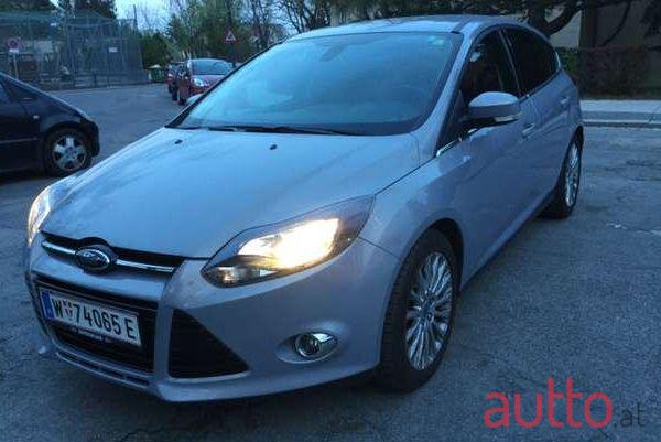 2011' Ford Focus photo #2