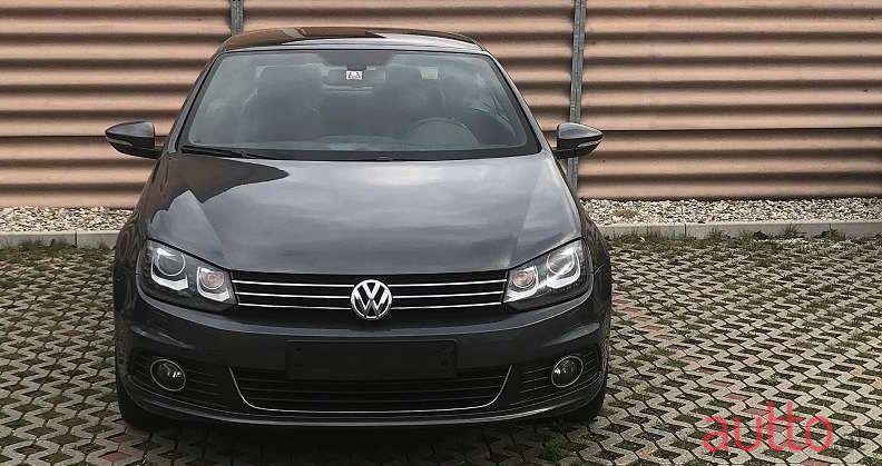 2013' Volkswagen Eos photo #2