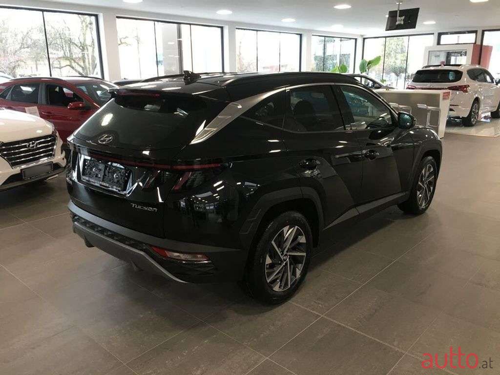 2023' Hyundai Tucson photo #4