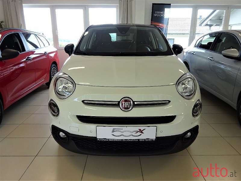 2021' Fiat 500X photo #2