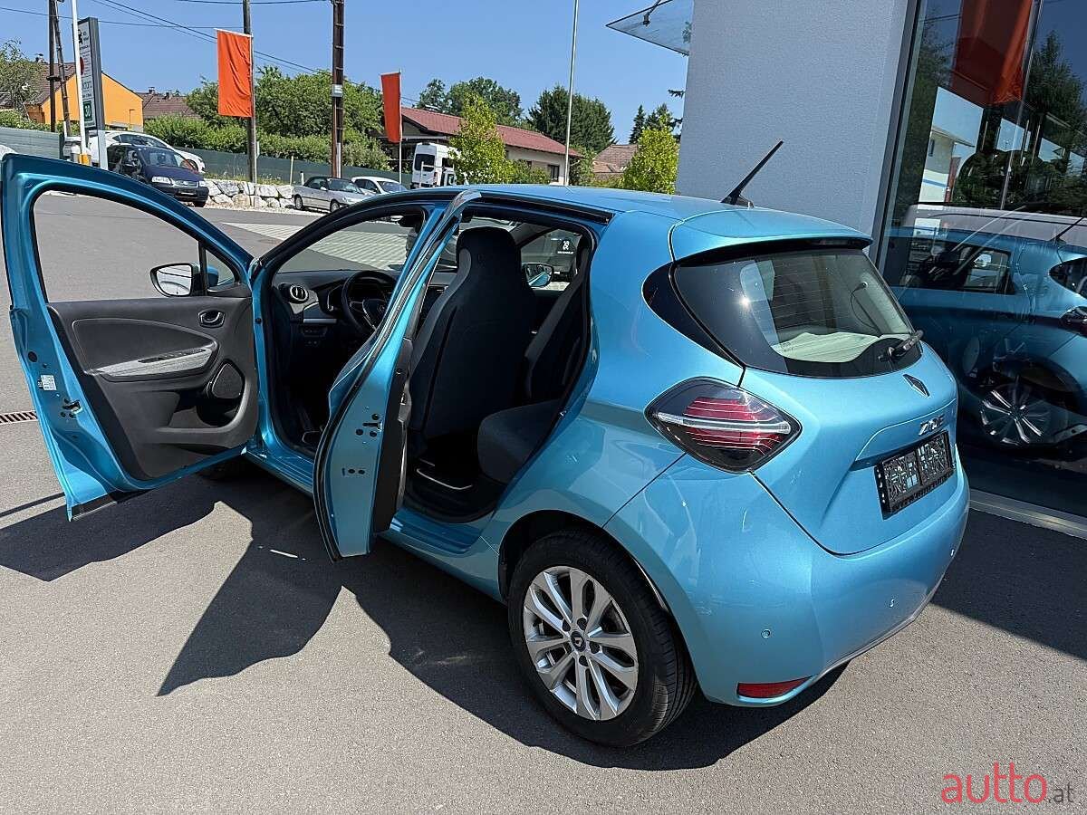 2021' Renault Zoe photo #3