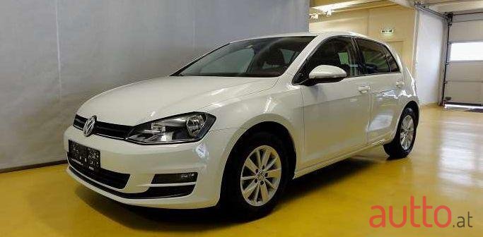2016' Volkswagen Golf photo #1