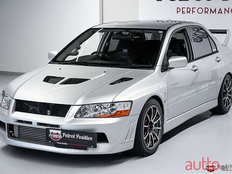 2001' Mitsubishi Lancer photo #5