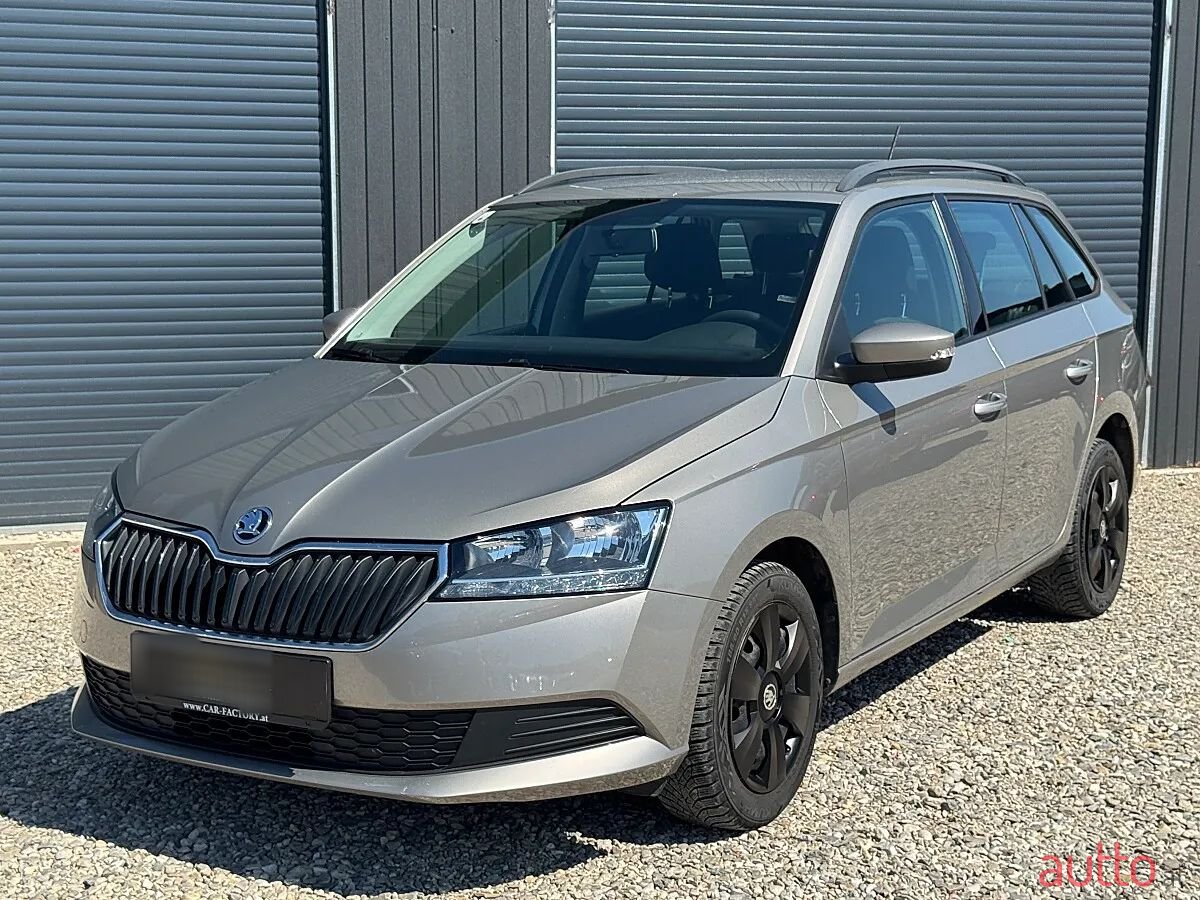 2019' Skoda Fabia photo #1