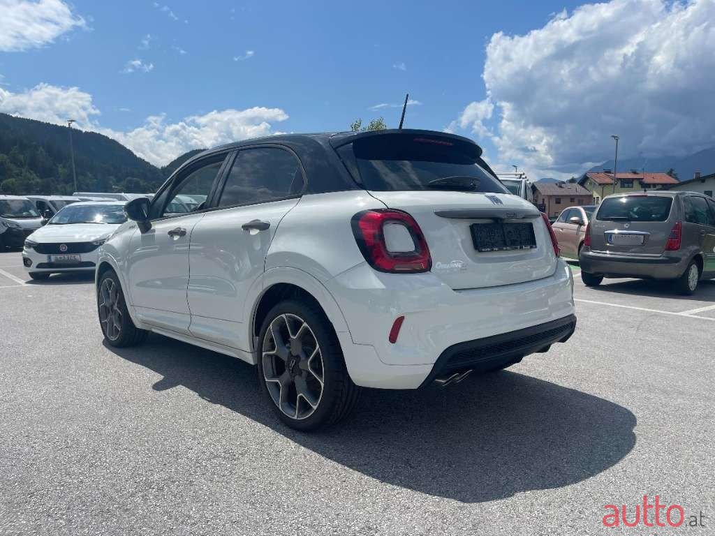 2022' Fiat 500X photo #6