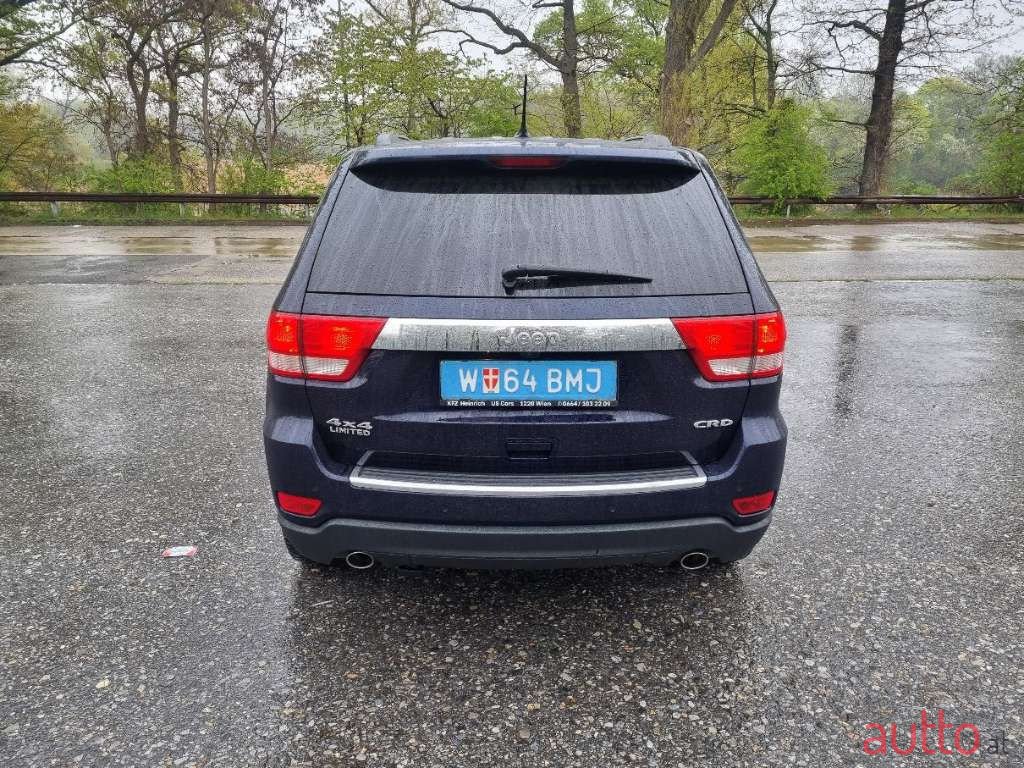 2012' Jeep Grand Cherokee photo #6