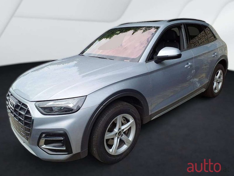 2022' Audi Q5 photo #1