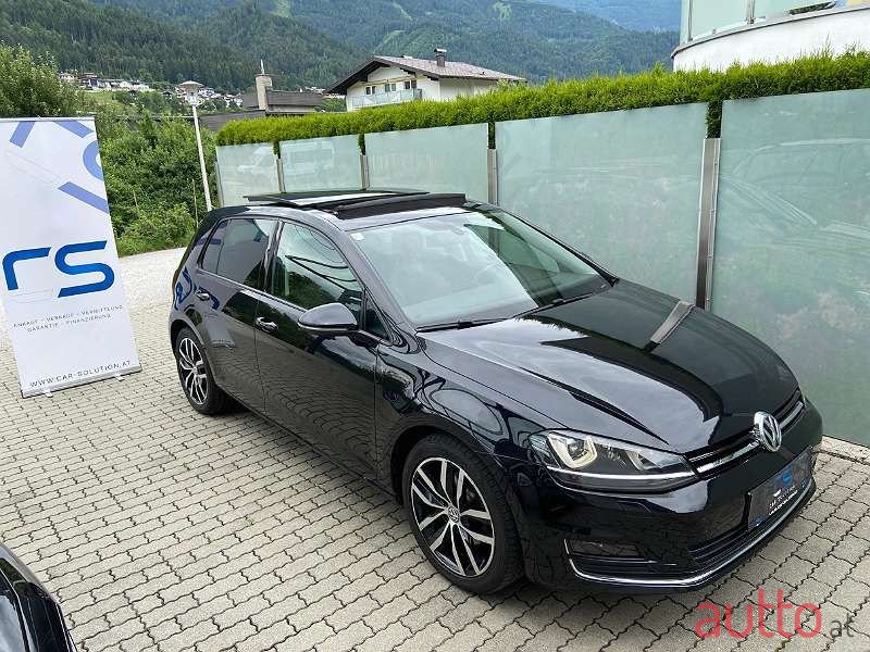 2013' Volkswagen Golf photo #6