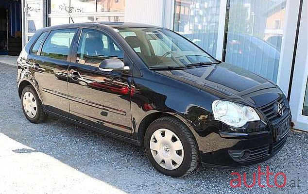 2008' Volkswagen Polo photo #1