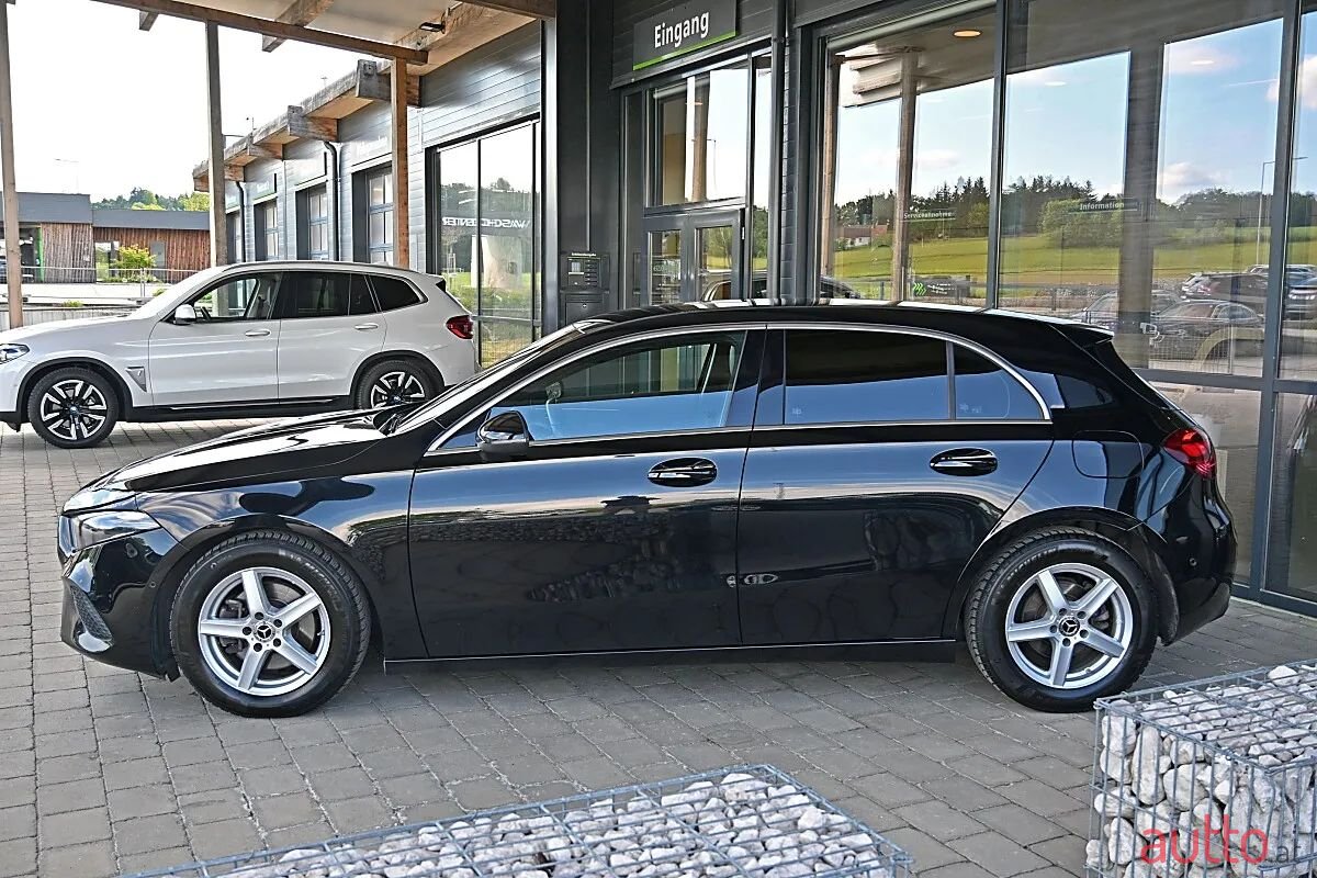 2023' Mercedes-Benz A-Klasse photo #2