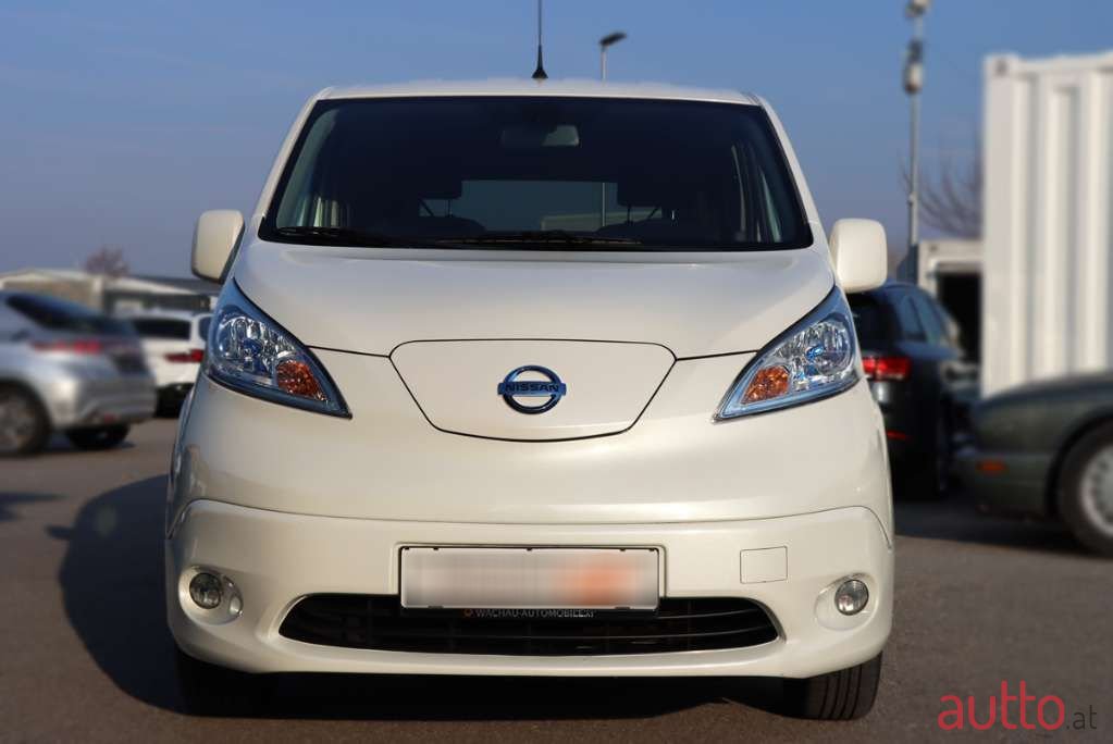 2018' Nissan NV200 photo #4