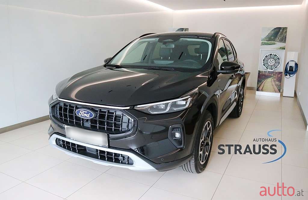 2024' Ford Kuga photo #1