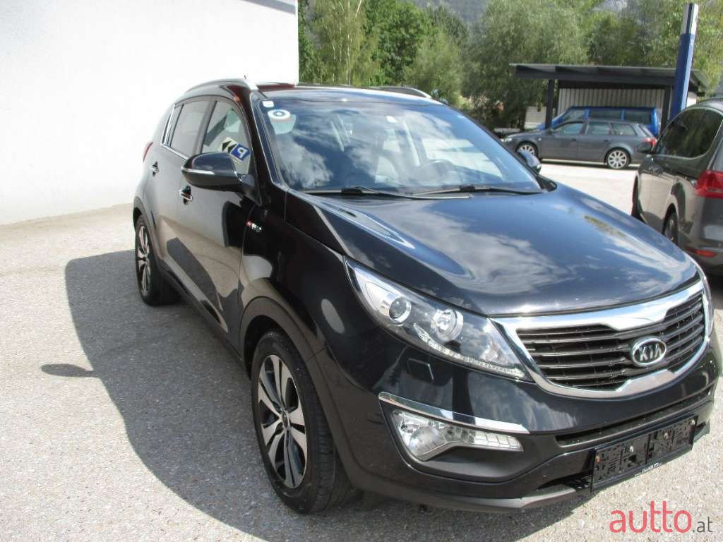 2011' Kia Sportage photo #3