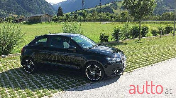 2011' Audi A1 photo #1