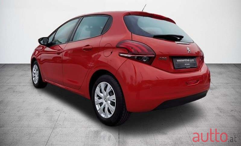 2016' Peugeot 208 photo #2