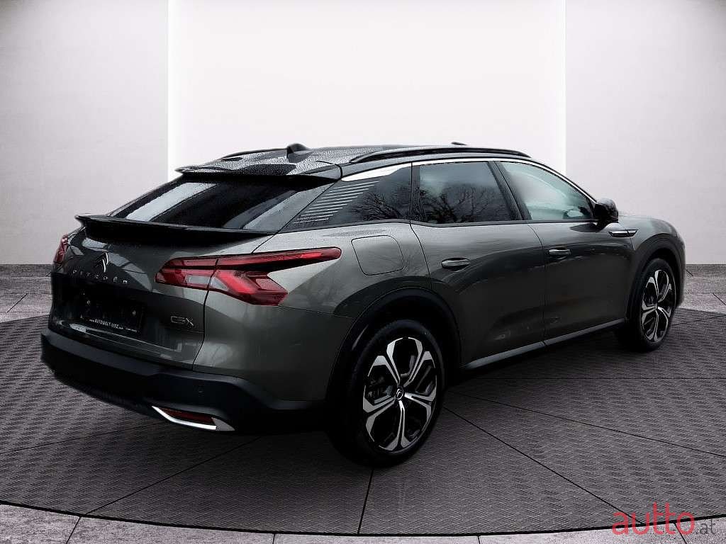 2022' Citroen C5 X photo #4