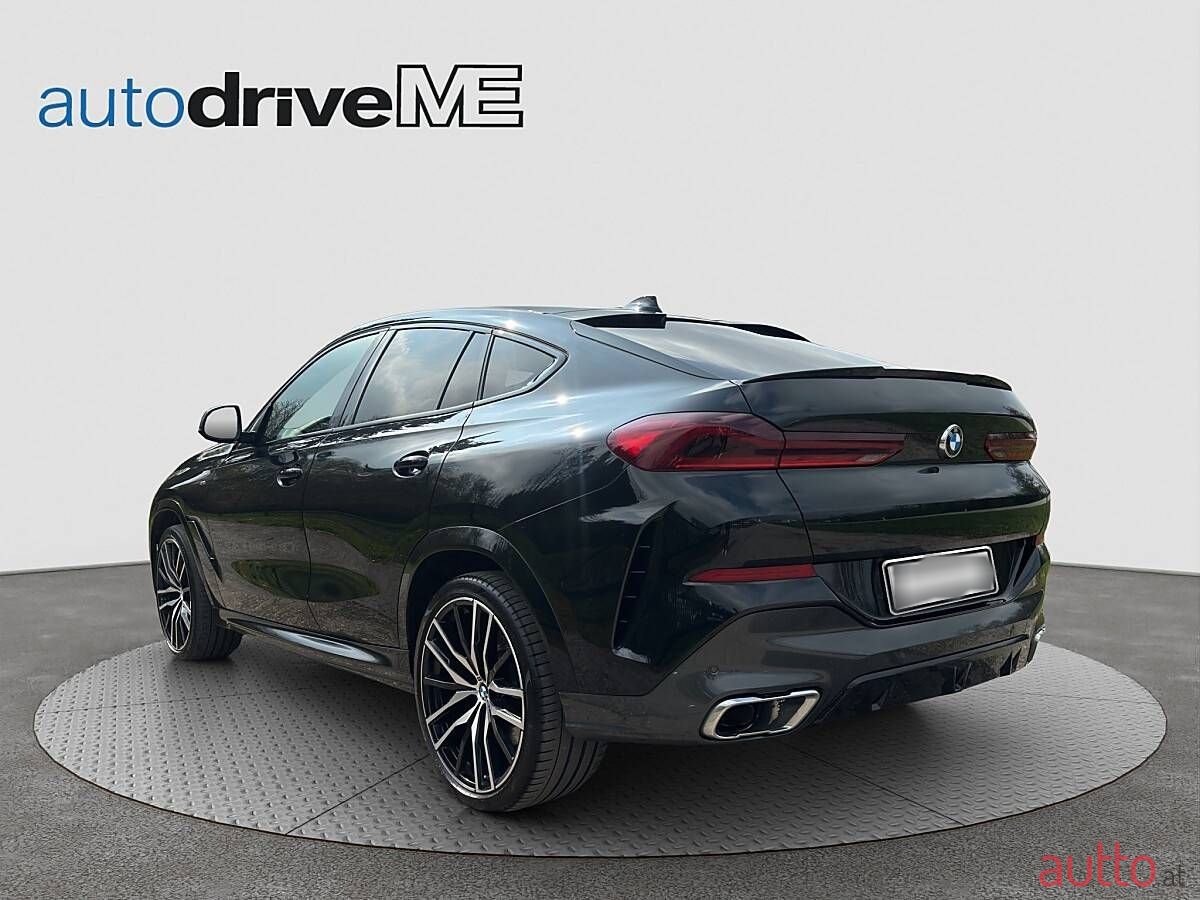 2020' BMW X6 photo #3