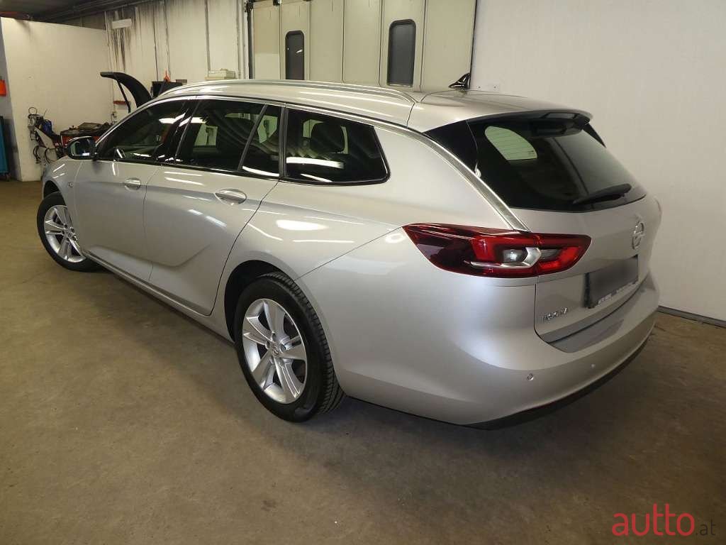 2021' Opel Insignia photo #3