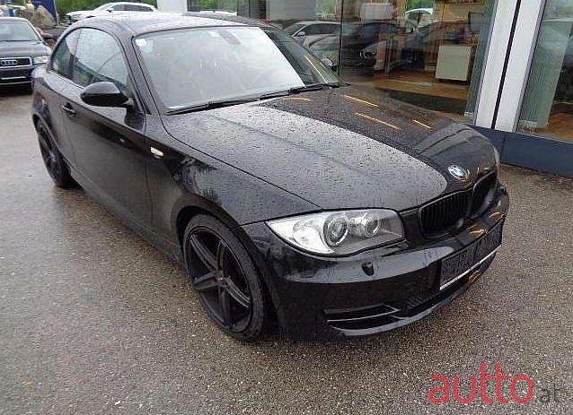 2008' BMW 1Er-Reihe photo #2