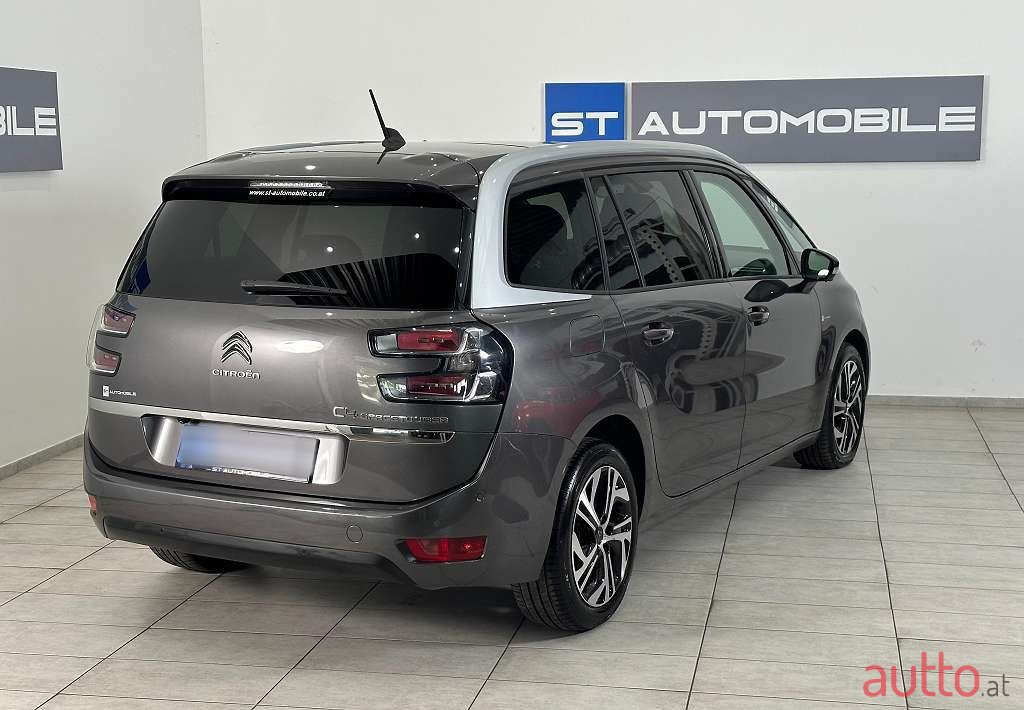 2018' Citroen C4 SpaceTourer photo #4