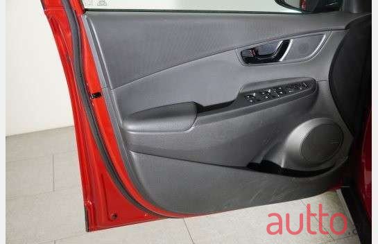 2018' Hyundai Kona photo #6