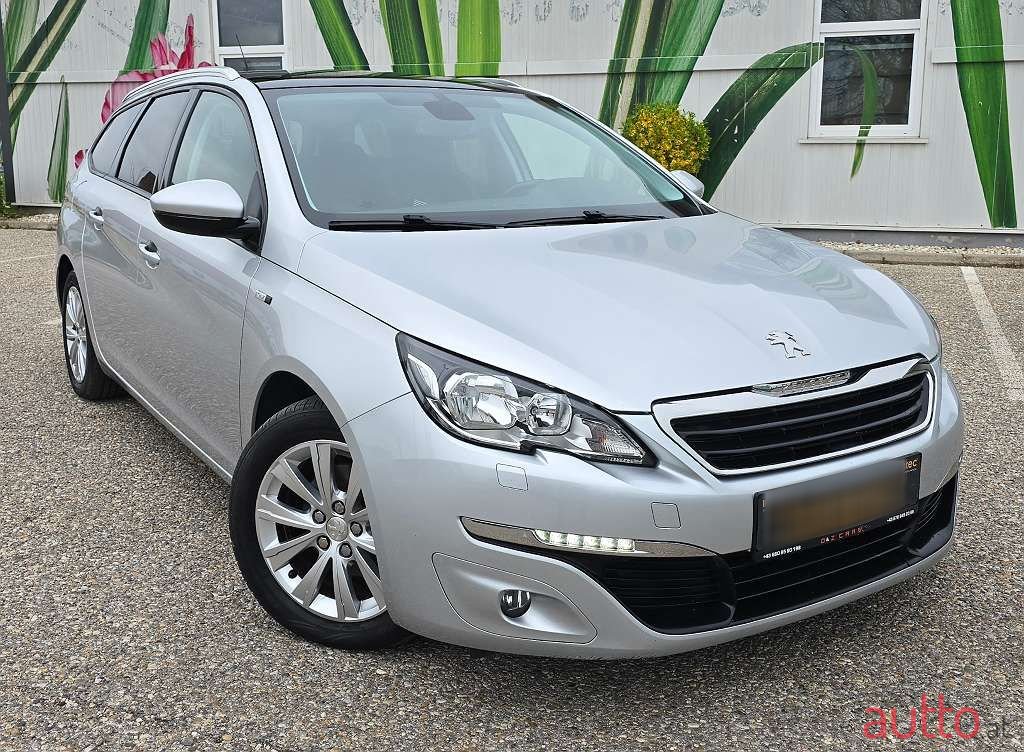 2018' Peugeot 308 photo #1