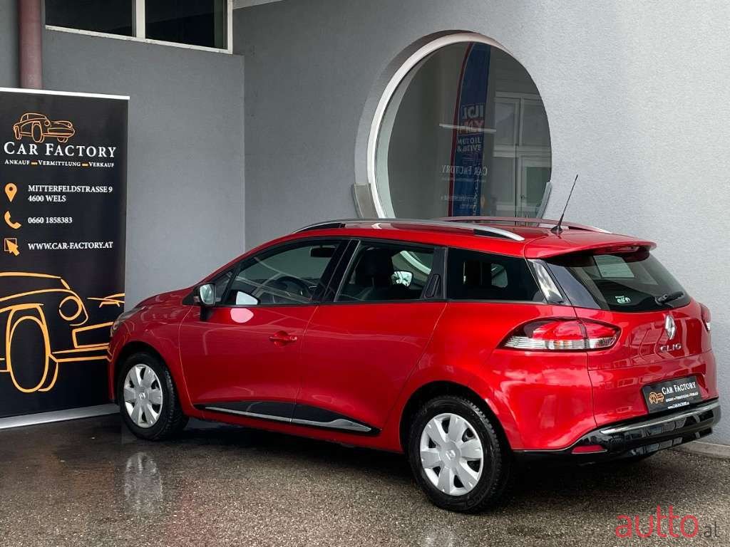 2013' Renault Clio photo #4