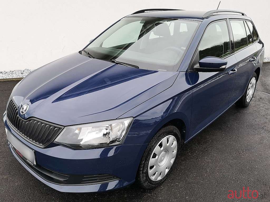 2018' Skoda Fabia photo #1