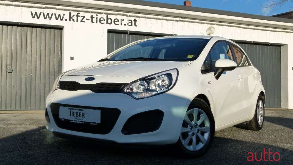2012' Kia Rio photo #1
