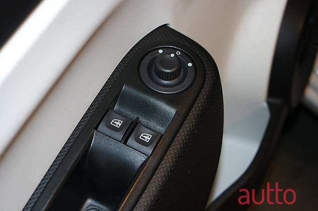 2016' Renault Twingo photo #4