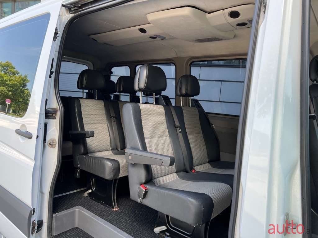 2009' Mercedes-Benz Sprinter photo #5